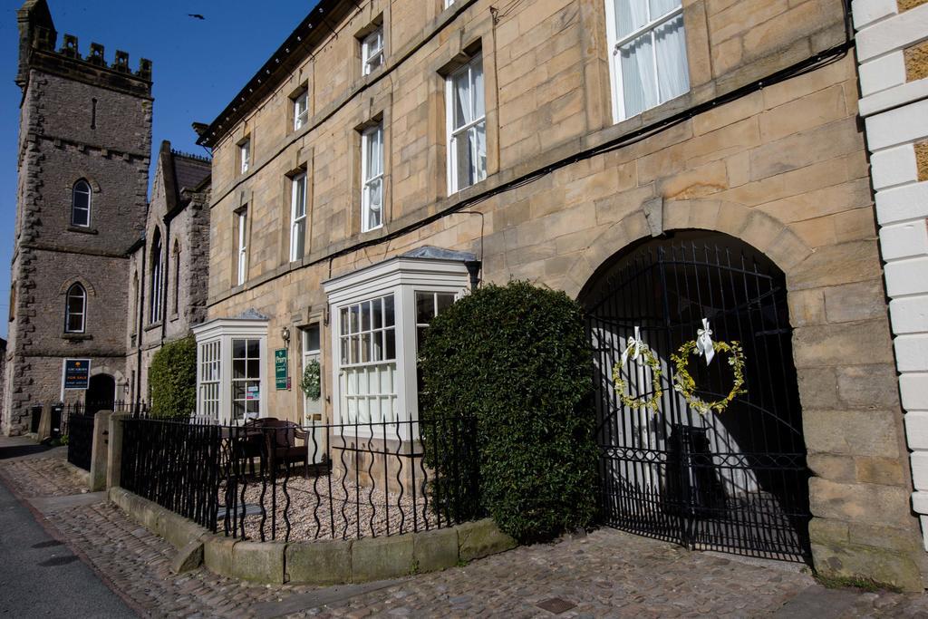 Bed and Breakfast The Priory Middleham Exterior foto